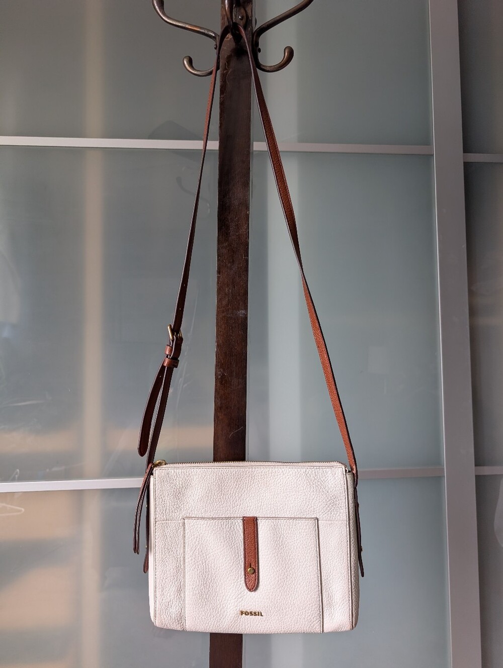 Fossil Pebbled White Leather Crossbody Bag with Brown Strap